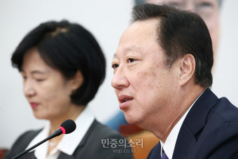 추미애 만난 박용만 대한상의 회장[포토]