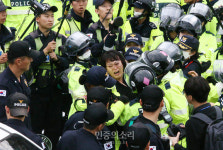 [길벗 칼럼] 성주 주민들과 평화 지킴이들의 건강을 위한 처방은?