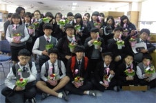 내토중 사랑의 카네이션 만들기 눈길