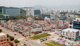청주지방법원·검찰 산남동시대 5년…열린공간 탈바꿈