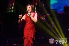 트로트계 여왕 주현미 청주 콘서트 성료