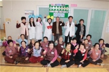 100세 총명학교 청춘기억발전소 수료식