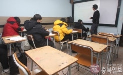 선행학습 금지 이후 첫 방학…보습학원 수강생 급감