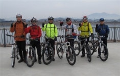 충주시청 자전거동호회원, 충주시 자전거 길 홍보