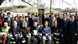 故 이원배 前중원군행정동우회장 송덕비 건립