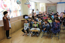 진천문상초 찾아가는 독서교실 운영