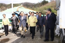 이동필 장관, 보은 분저실 농촌체험휴양마을 방문