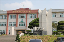 100년의 학교역사가 말한다 - 진천 상산초등학교