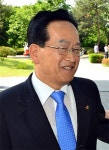 돌파냐 좌초냐… 갈림길에 선 충북 3개 단체장