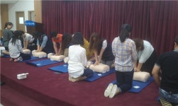 충주소방서, 중앙초 교직원에  심폐소생술 교육 실시