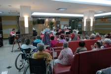 영동 난계국악단, 군립 노인전문병원 찾아 국악공연 펼쳐