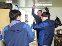 충주시 재난취약가구에 전기시설 정비