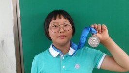 충주대미초 박수빈양, 전국소년체전 양궁 부문 銀메달 획득