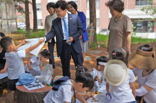 신원섭 산림청장, 충북도유아교육진흥원 방문