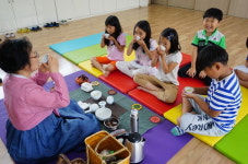 다화방다례예절원 | 보은 종곡초, 다례와 전통 인사법 교육