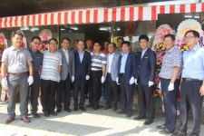 충주 흑염소 전업농, 전국 최초 직판장 개장