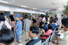 대기자 650명…운전면허시험장 북새통