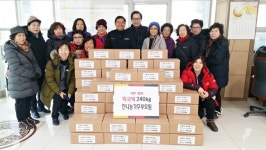 충주신니농가주부모임, 사랑의 떡 나눔