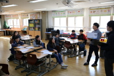 서원구 선관위, 성화초 토론회 지원