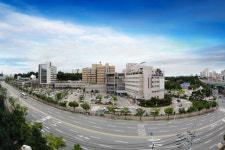 충북대병원 개원 25년만에 구불구불 진입로 이전