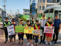 충주서, 남한강초 등굣길 교통안전 캠페인 실시