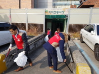 롯데아울렛 청주점 직지시장 상생활동 벌여