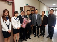 건국대 글로컬, 박해수 대학원 총동문회장 기념강의실 현판식