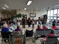 충주덕신초 학생, 송원요양병원 위문공연