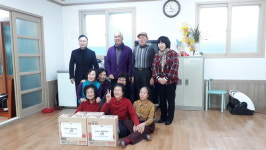충주목행용탄동 바살위, 경로당 위문