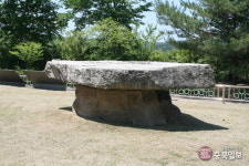 옥천 안터마을 고인돌·선돌 주인공은 여성