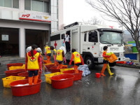 충주앙성적십자봉사회, 홀로노인 가구 세탁봉사