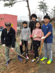 충주엄정초, 총동문회와 함께 엄정꿈동산 가꾸기