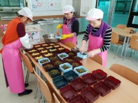 충주댐효나눔복지센터 사랑의 밑반찬 나누기