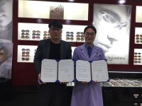 충주종합사회복지관·성모안경원,저소득 가정 아동·청소년 안경지원 서비스협약 체결(사진)