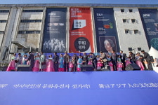 일상 도구로 문화 축제 연다