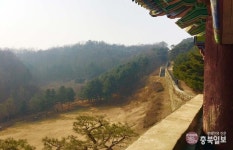 렌즈세상 - 상당산성 따라