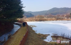 렌즈세상 - 산성마을에서