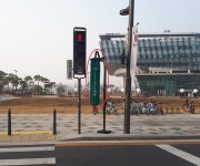 세종 79개 횡단보도 그늘막 쉼터에 덮개 씌어졌다