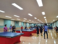 영동군민탁구장, 어르신 탁구 열기로 후끈