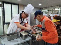 대보유통(주) 단양팔경휴게소 무료시식회 가져
