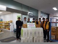 충주 밀알라이온스클럽, 100만 원 상당의 라면 기탁