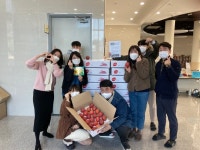 청주 오송종합사회복지관, 사과는 사랑을 싣고