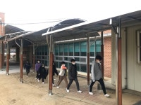 충주 세성초, 캐노피(비가림막) 설치