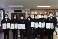 영동군청 여자씨름단, 전국 모래판 휩쓸 준비 끝