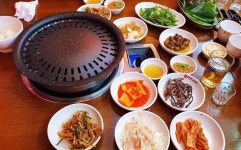 영동군SNS서포터즈 - 와인삼겹살거리 백호정육식당