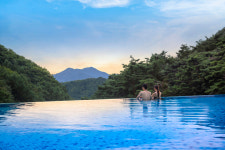 호반호텔&리조트, 포레스트 리솜 풀패키지 한정 상품 인기