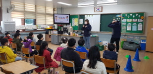 제천 화산초, 교실에서 안전체험 활동 가져