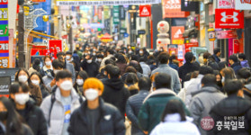 충북 청소년 41% 코로나 백신접종 기피