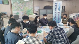 청주 청원구 건설과 신규직원 주민 웃음 찾아주기 혼신