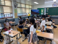 화산초등학교 VR 생존수영교육 운영